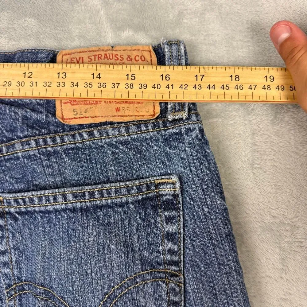 Levi-s Men's Blue and Navy Jeans